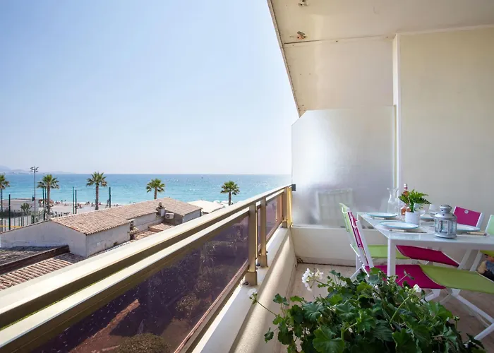 Apartment Le Corail By Interhome