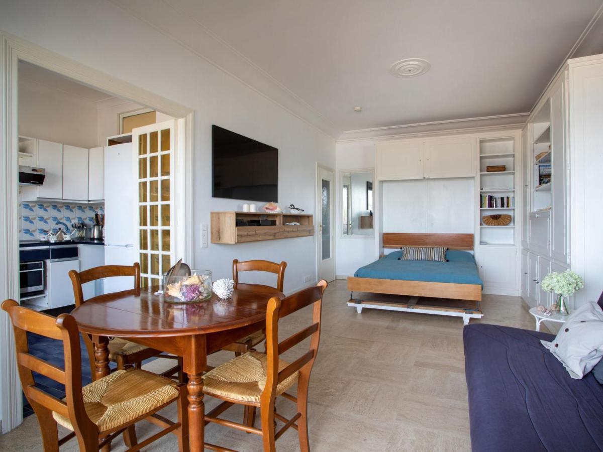 Apartment Le Corail By Interhome Villeneuve-Loubet