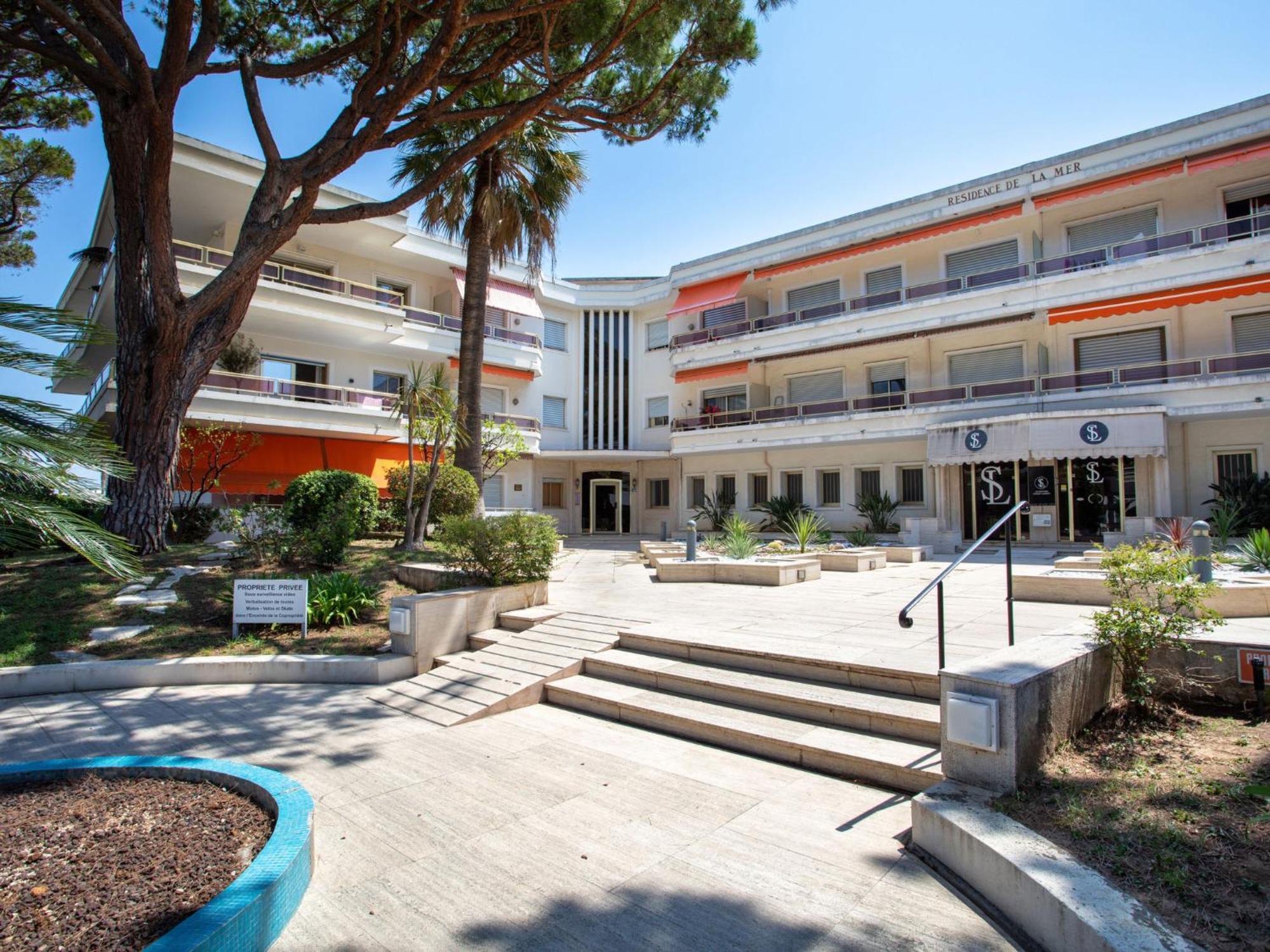 Le Corail By Interhome Apartment Villeneuve-Loubet
