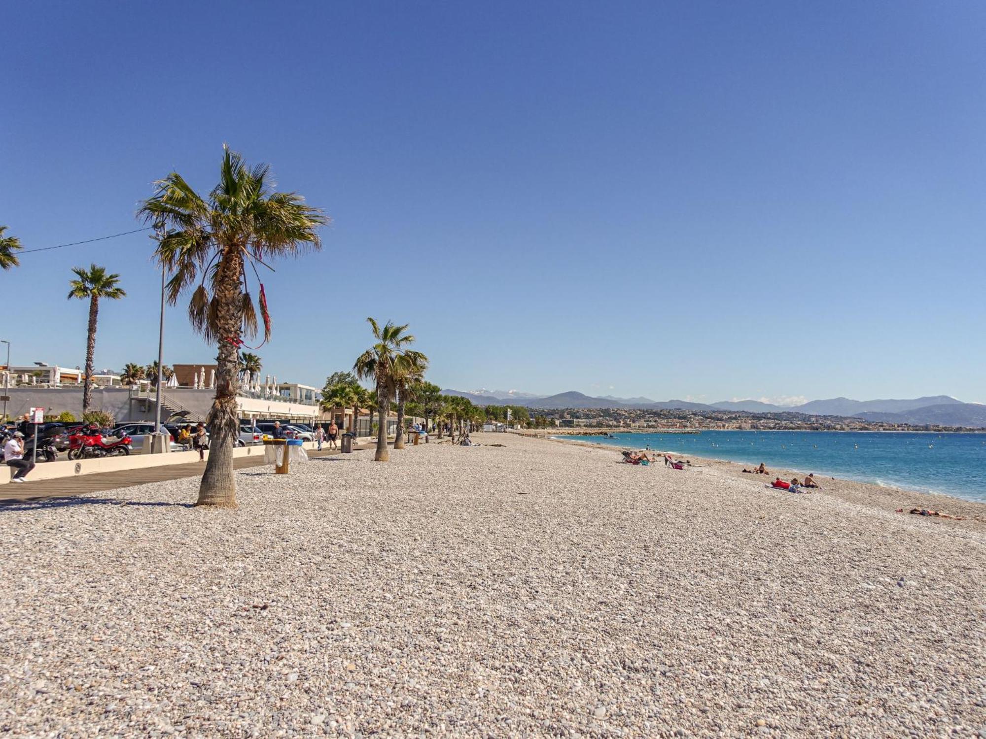 Le Corail By Interhome Villeneuve-Loubet